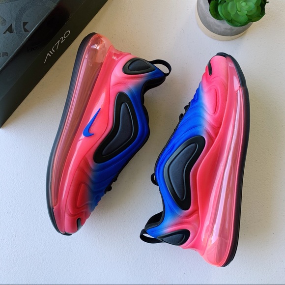 Nike Air Max 720 NWT - Picture 4 of 8